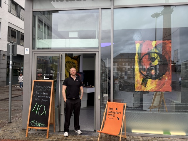 Körper. Kunst. Community. – Pure Power Human im Luisencenter Darmstadt
